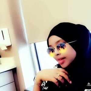 Meet your Posher, Abshir